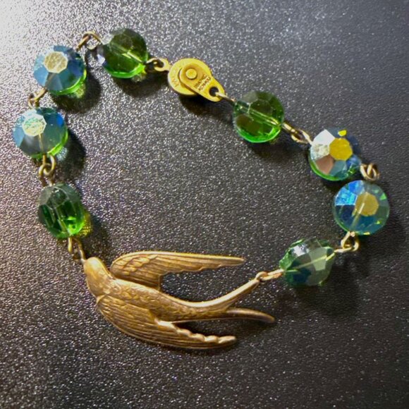 Vintage Dove Bracelet - Picture 1 of 4